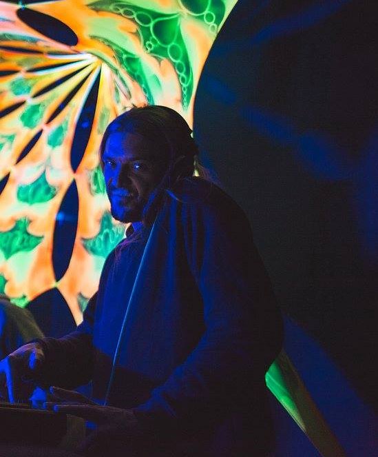 iosu — Overclouds en directo